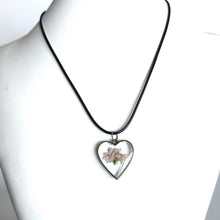 Load image into Gallery viewer, Pink Flower in Resin Heart Bezel Necklace