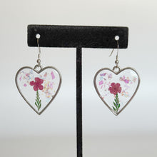 Load image into Gallery viewer, Heart Shaped Earrings with Dried Flowers and Mica Flakes