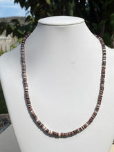 Load image into Gallery viewer, Spiny Oyster Shell Heishi Necklace